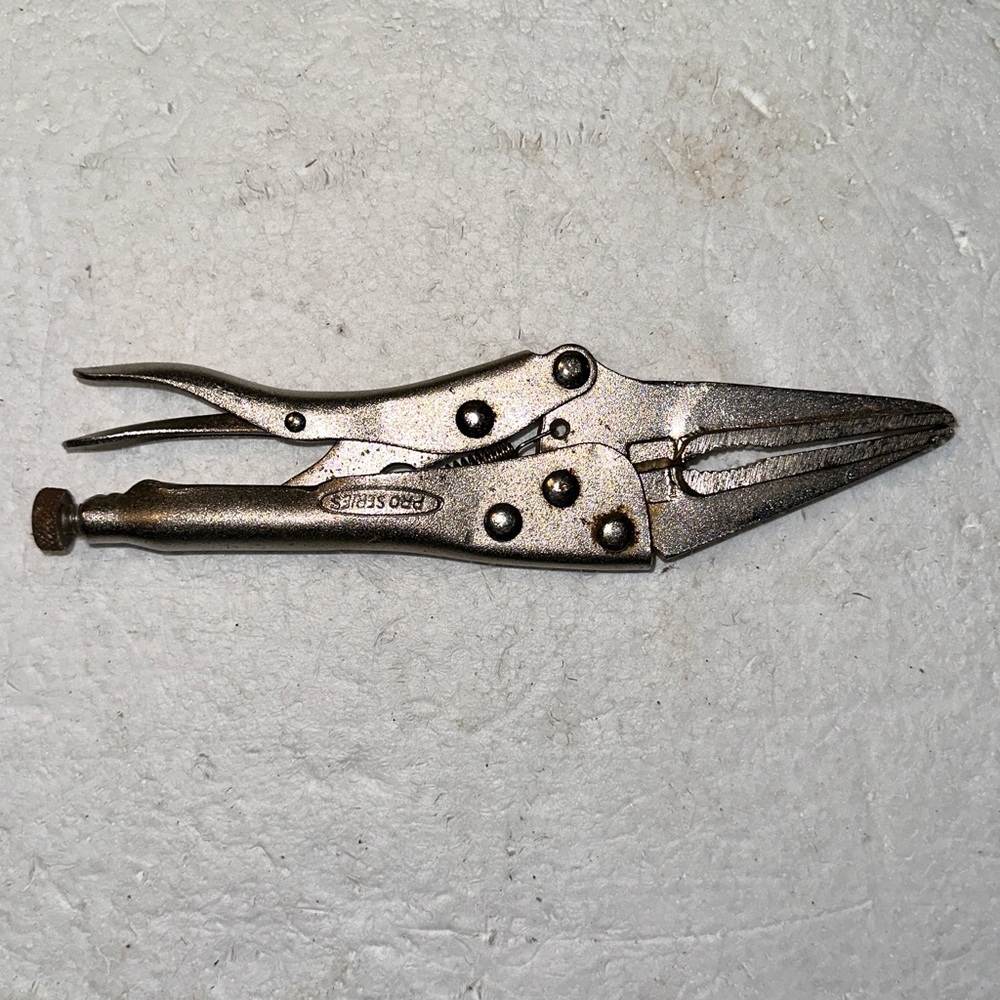 Pro Series Locking Pliers - Picture 3 of 9